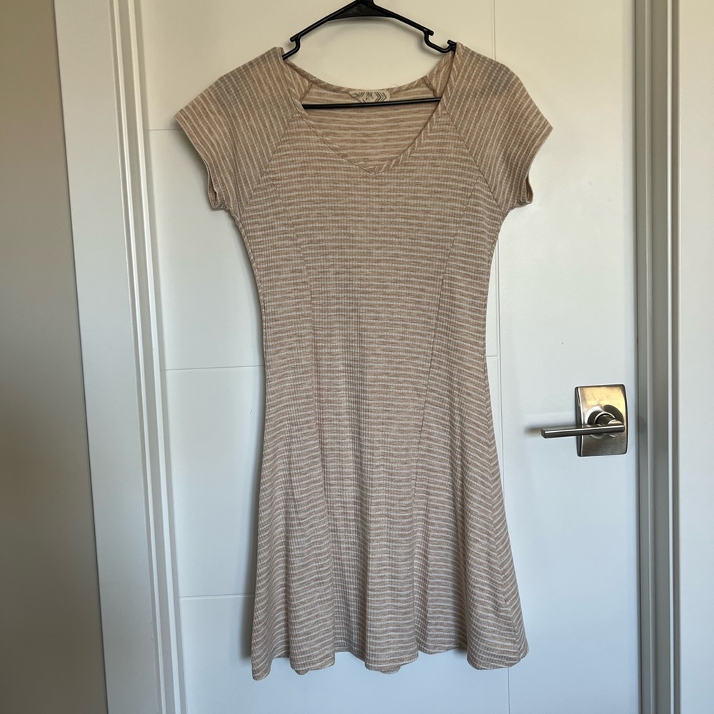 Pink Rose Medium Short Sleeved Dress In Striped Tan
